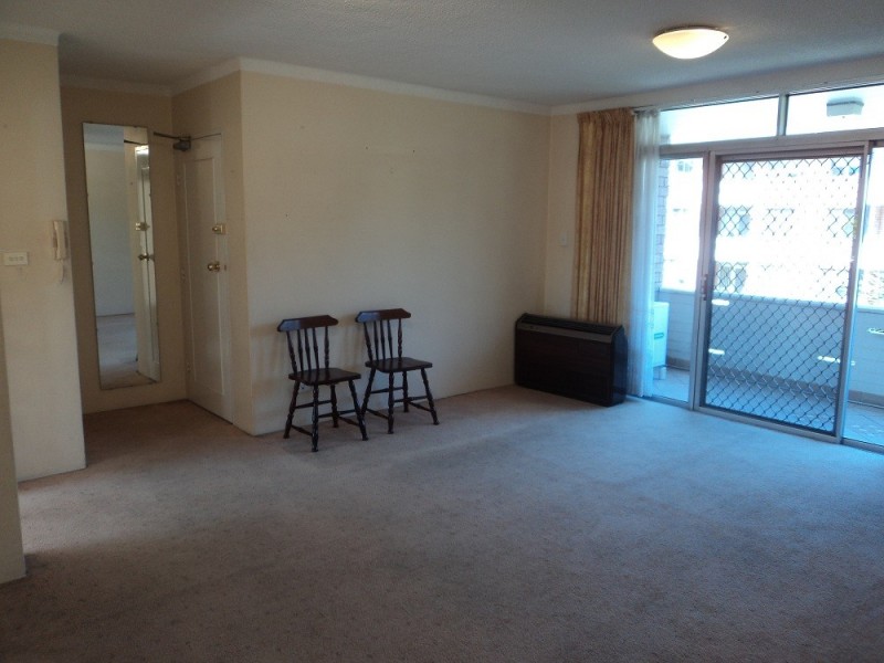 28/5 Benalla Ave, Ashfield NSW 2131