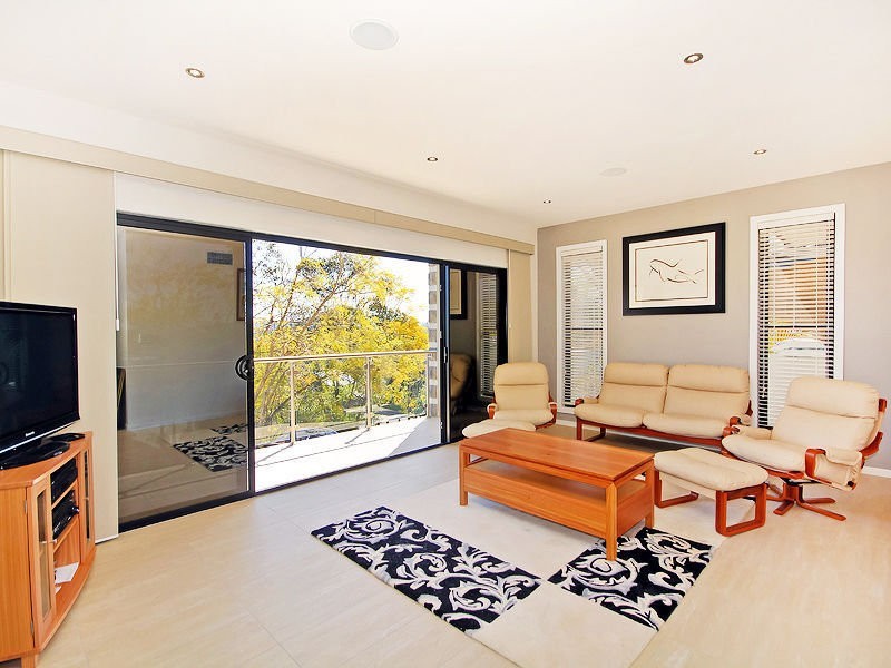 49 Pennant Street, Jamboree Heights QLD 4074