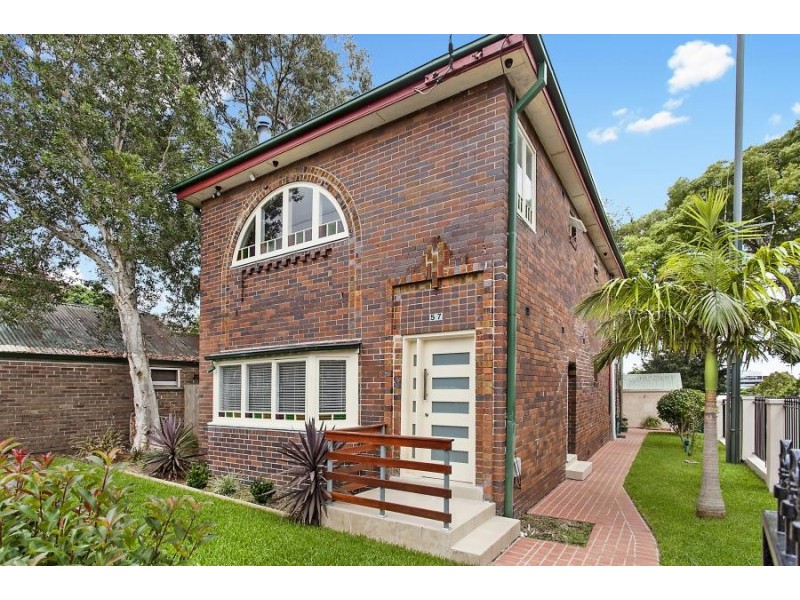 1/57 Arthur Street, Ashfield NSW 2131