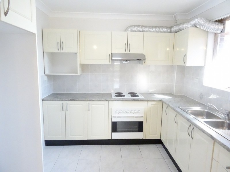 15/7 Third Avenue, Campsie NSW 2194