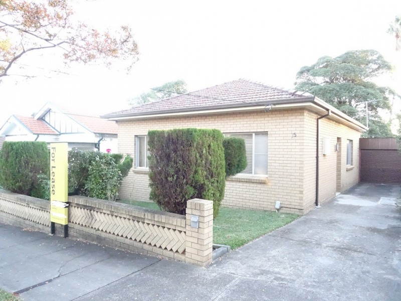15 Service Avenue, Ashfield NSW 2131