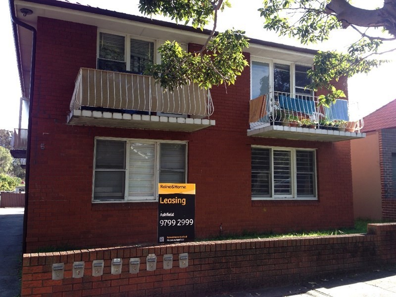 2/5 Osgood Avenue, Marrickville NSW 2204