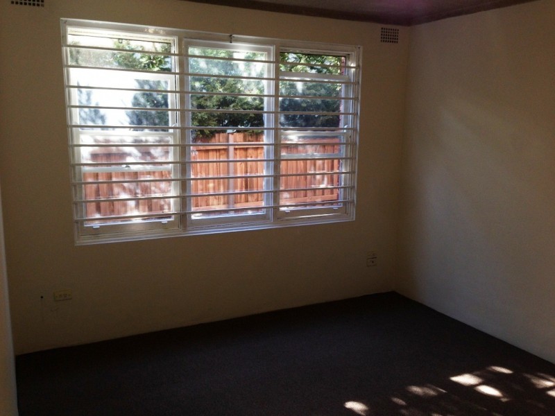 2/5 Osgood Avenue, Marrickville NSW 2204