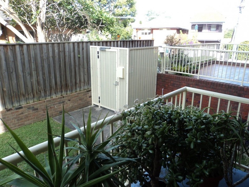 2/65 Norton Street, Ashfield NSW 2131