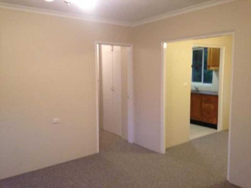 6 2-6 Marlene Crescent, Greenacre NSW 2190