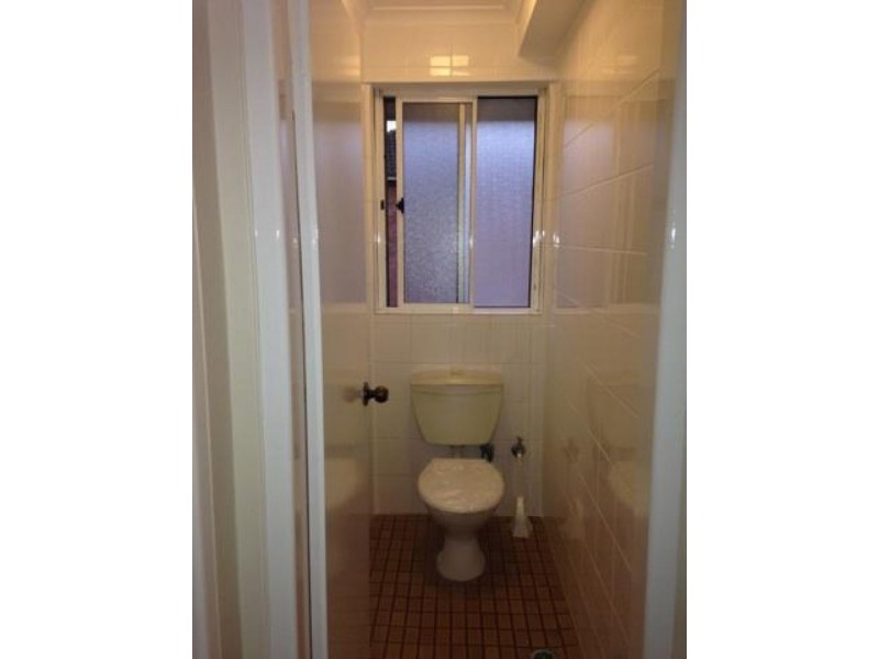 6 2-6 Marlene Crescent, Greenacre NSW 2190