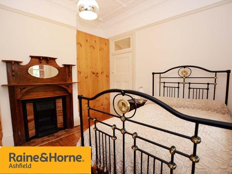 24 Henry Street, Ashfield NSW 2131