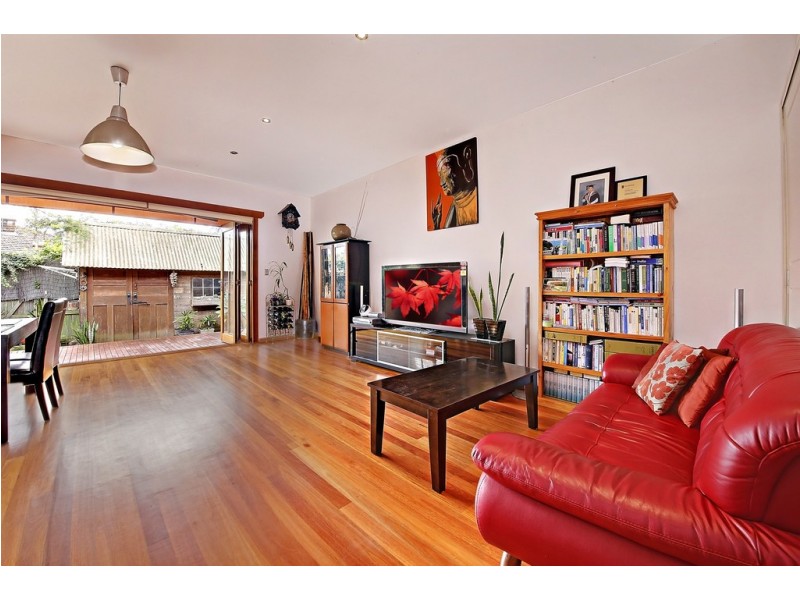 2A Crimson Lane, Ashfield NSW 2131