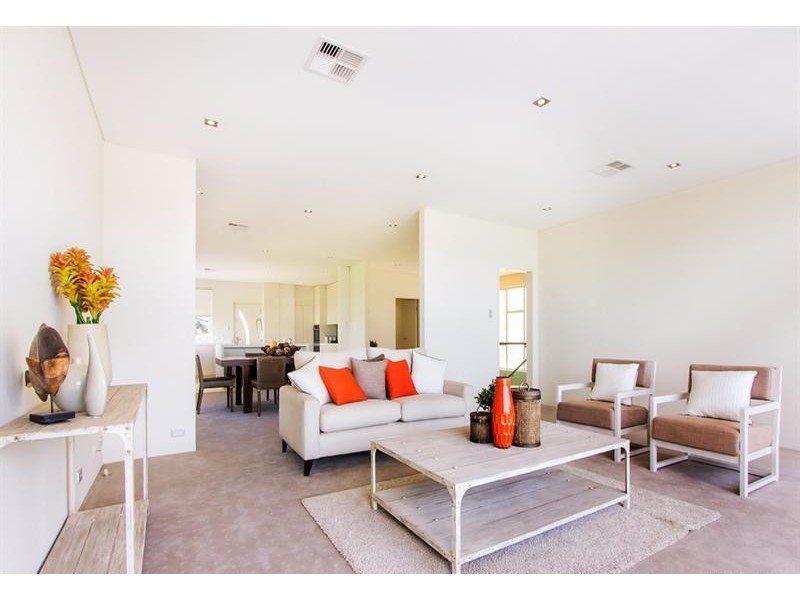 3 The Knoll, Blakehurst NSW 2221