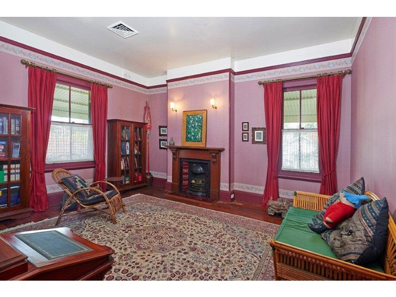 18 Julia Street, Ashfield NSW 2131