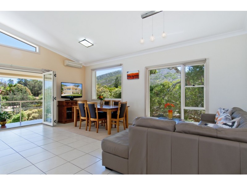 12 HOME STREET, Hat Head NSW 2440