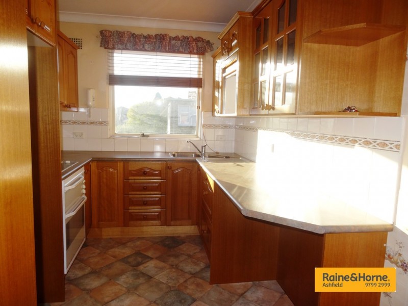 14/3 Chandos Street, Ashfield NSW 2131