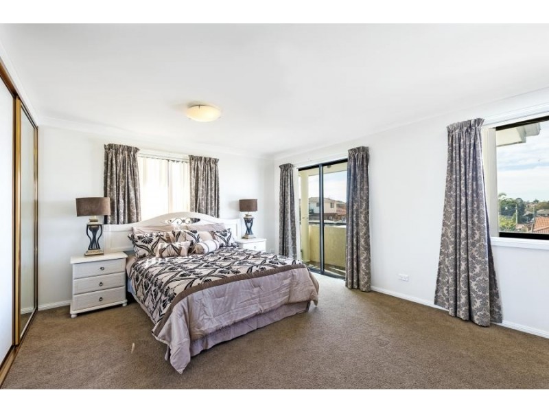 18 Cooks Avenue, Canterbury NSW 2193