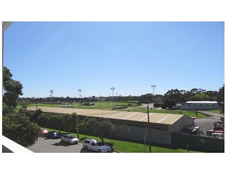 304/8 Broughton Street, Canterbury NSW 2193