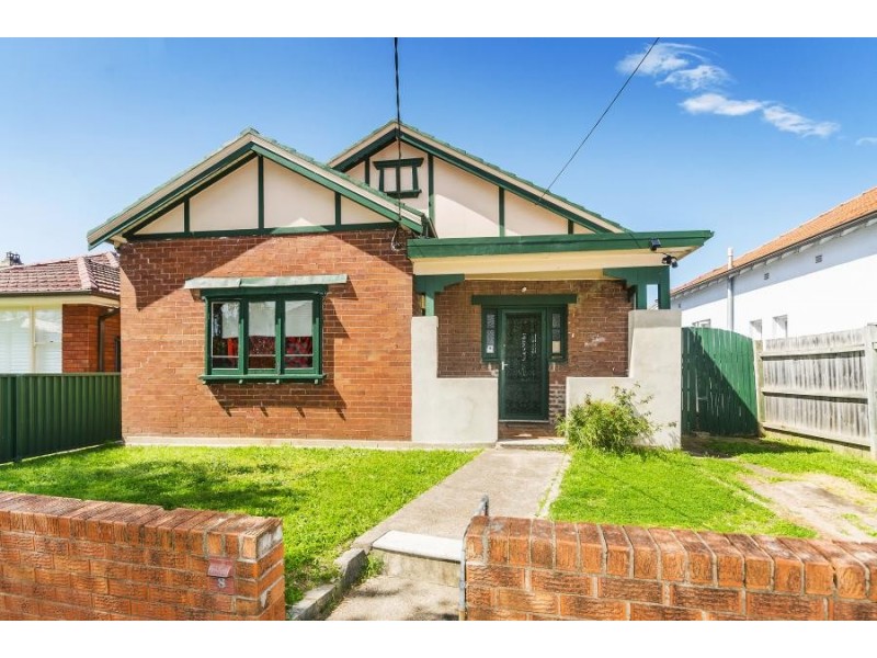 8 Hardy Street, Ashfield NSW 2131