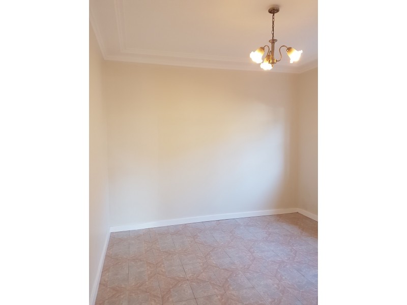 2/107 Holborow Street, Croydon Park NSW 2133