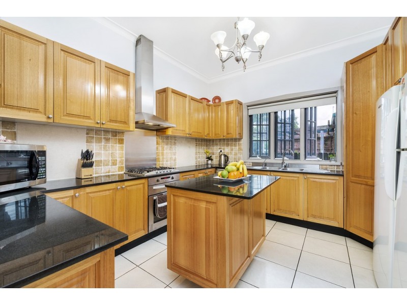 12 Page Avenue, Ashfield NSW 2131