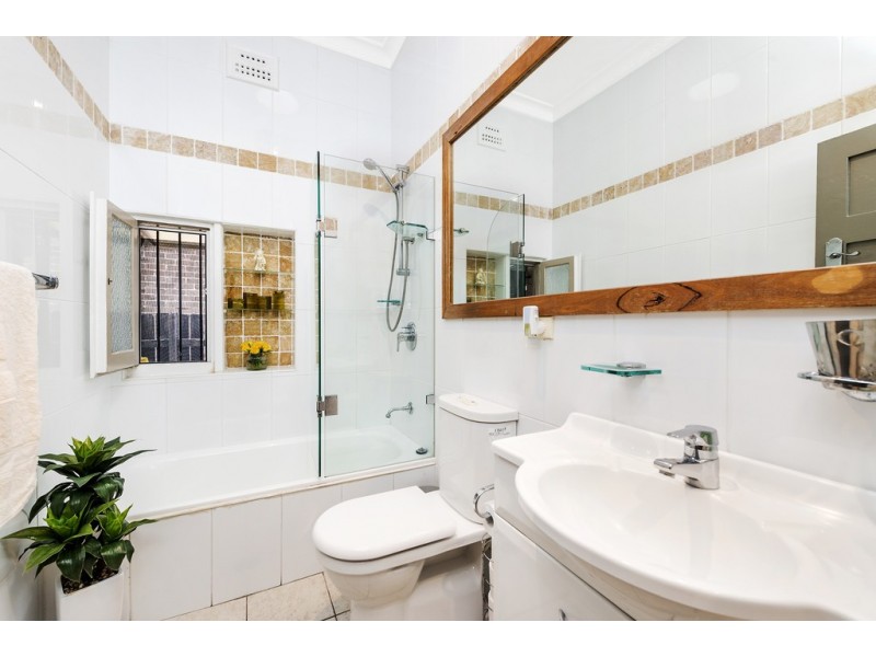 12 Page Avenue, Ashfield NSW 2131