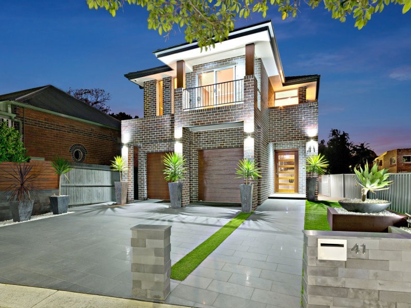 41 Hampton Street, Croydon Park NSW 2133