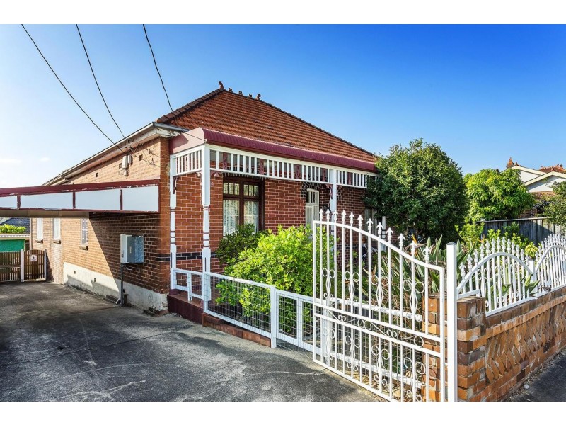 1 Highbury Street, Croydon NSW 2132