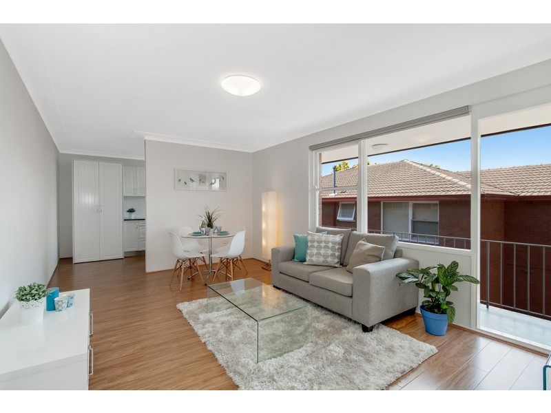 8/5 Cecil Street, Ashfield NSW 2131