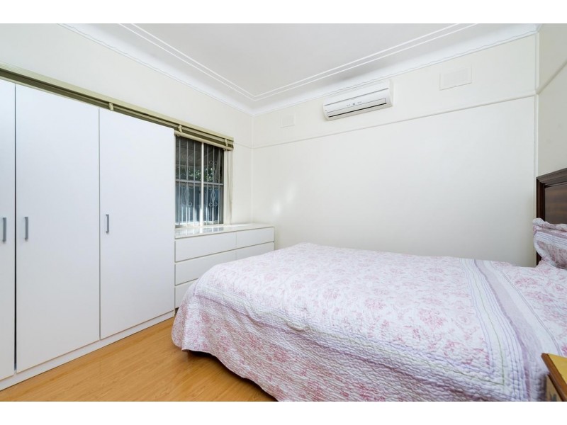 66 Wyatt Avenue, Regents Park NSW 2143