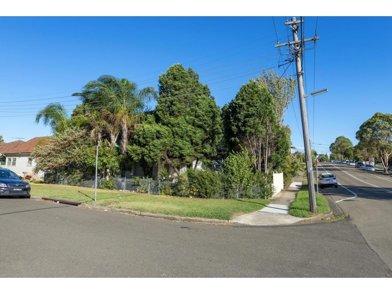 66 Wyatt Avenue, Regents Park NSW 2143