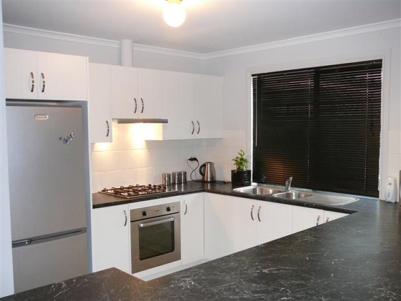 1 Mercedes Court, Hackham SA 5163