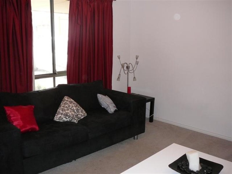 1 Mercedes Court, Hackham SA 5163