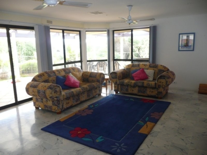 28 Rose Crescent, Mclaren Flat SA 5171