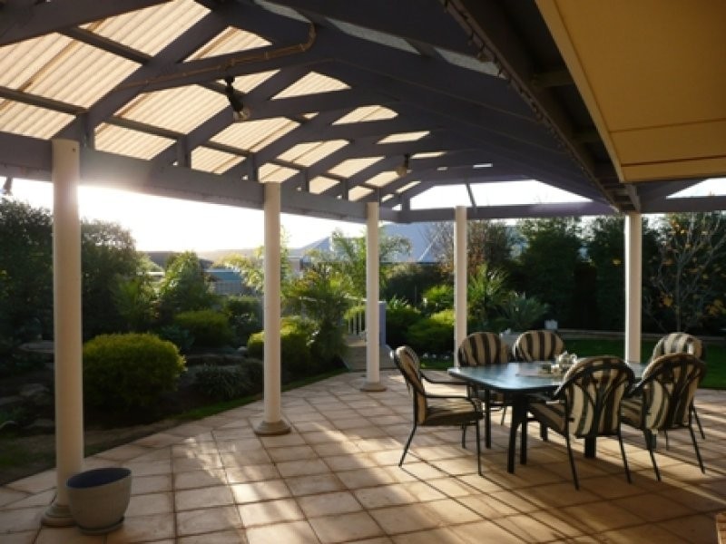 28 Rose Crescent, Mclaren Flat SA 5171