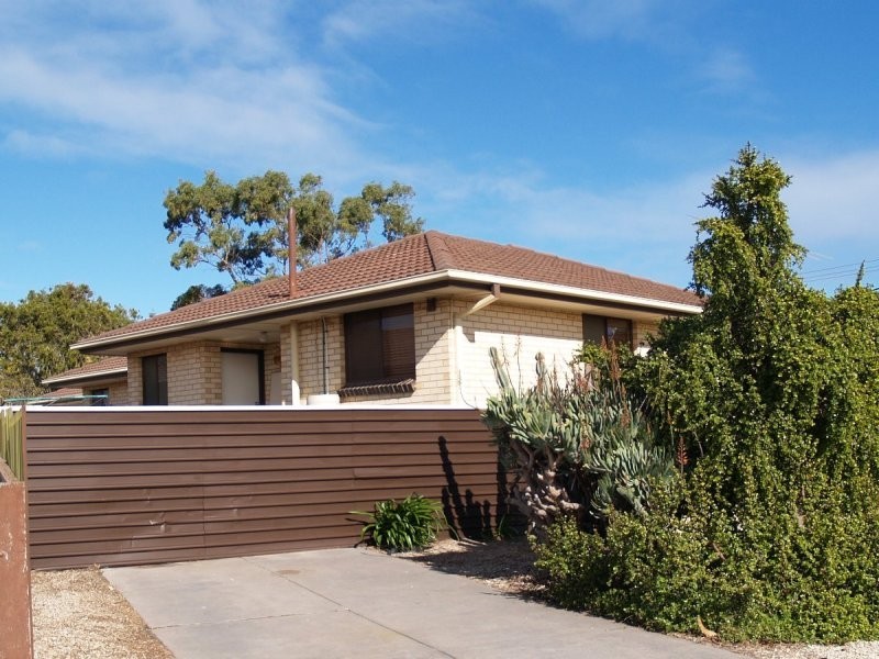 42 Herzog Cresent, Christies Beach SA 5165