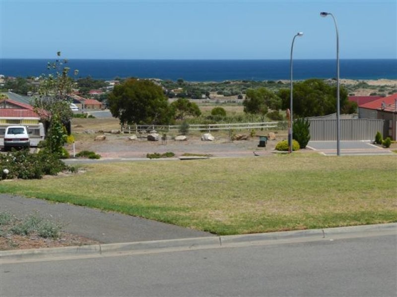 5 The Crescent, Seaford Rise SA 5169