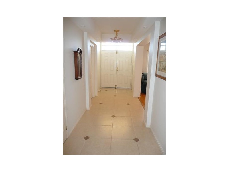 5 The Crescent, Seaford Rise SA 5169