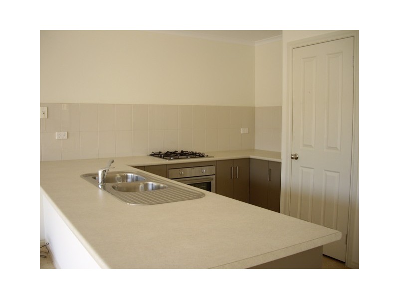 27 Tiller Drive, Seaford SA 5169