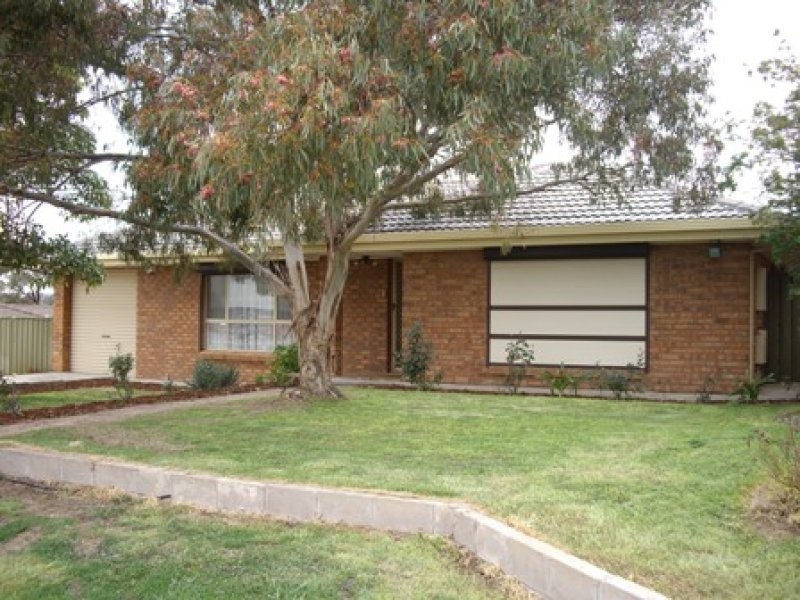 24 Goodrington Way, Moana SA 5169
