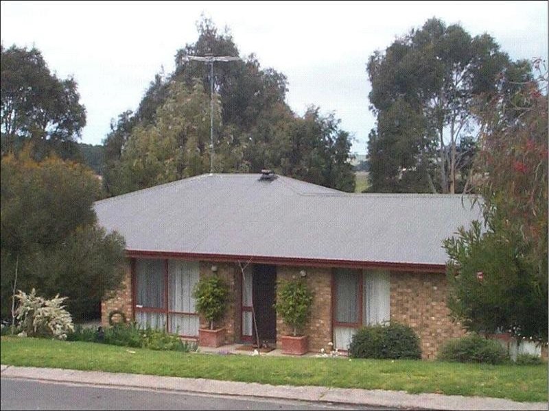 5 Nitschke Court, Mount Compass SA 5210