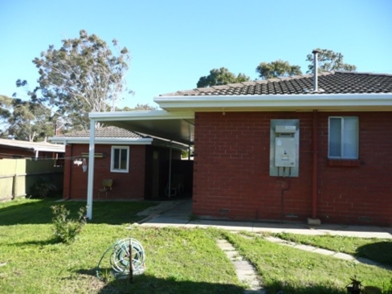 8 Higgins Street, Hackham SA 5163