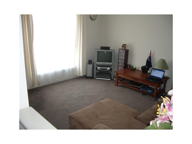 7 Baudin Crescent, Mount Compass SA 5210