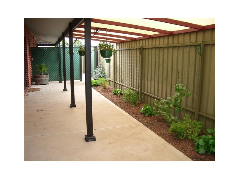 18 Rose Crescent, Mclaren Flat SA 5171