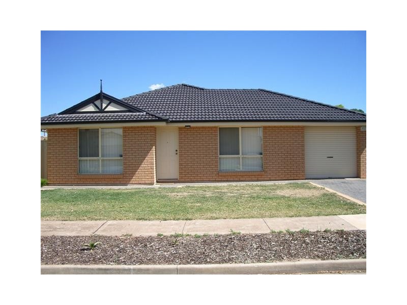 4 Geraldton Street, Port Noarlunga South SA 5167