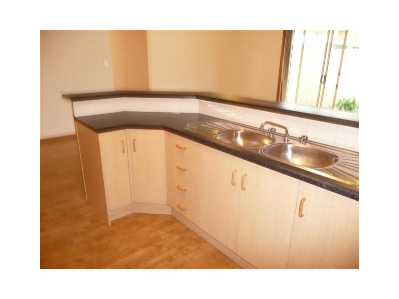 4 Geraldton Street, Port Noarlunga South SA 5167