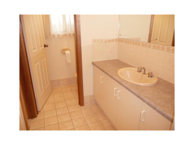 4 Geraldton Street, Port Noarlunga South SA 5167