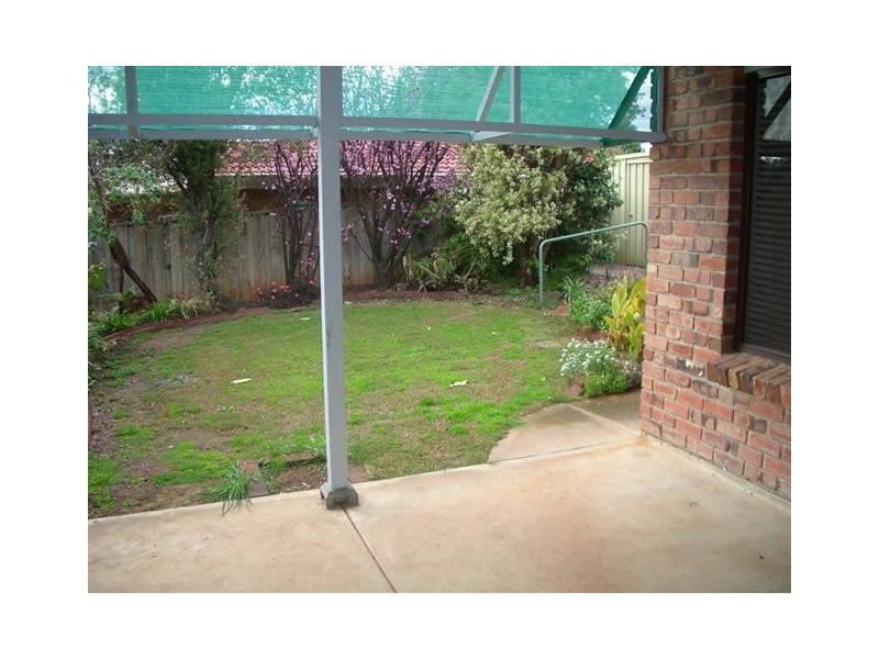 24 Chapman Avenue, Mclaren Vale SA 5171