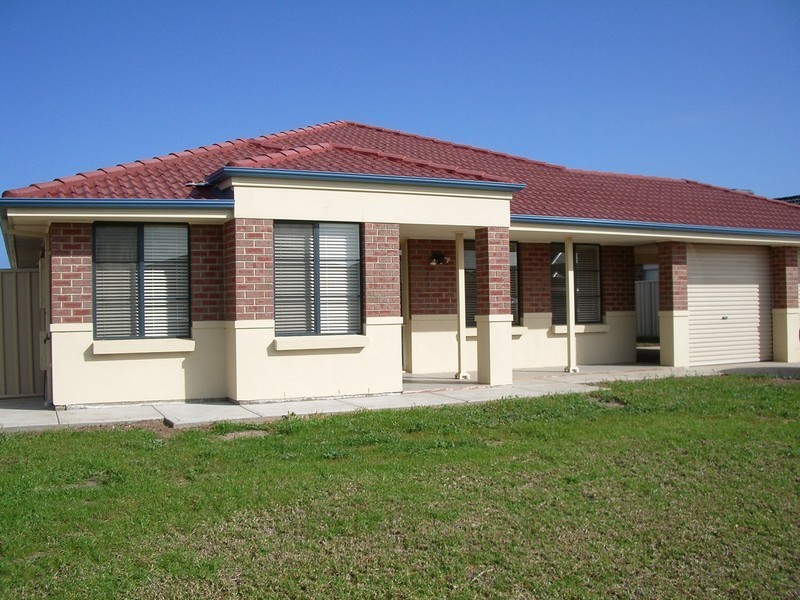 99 Pridham Blvd, Aldinga Beach SA 5173