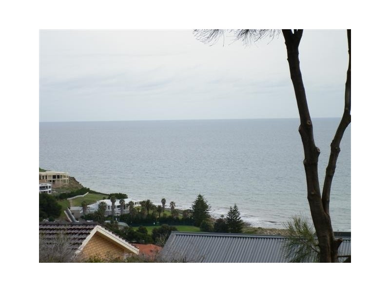 11 Mayflower Crescent, Hallett Cove SA 5158