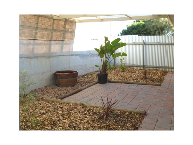 14 LENNARD DRIVE, Moana SA 5169