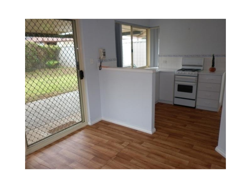 16 Whitestone Crescent, Seaford Rise SA 5169