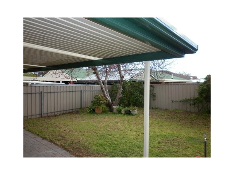 16 Whitestone Crescent, Seaford Rise SA 5169