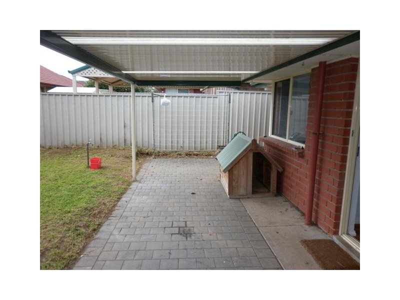 16 Whitestone Crescent, Seaford Rise SA 5169